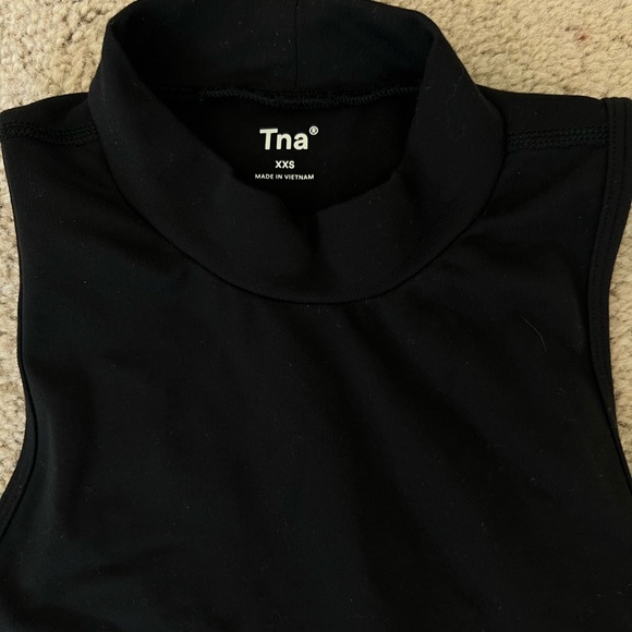 TNA black highneck muscle tank top size xxs - Picture 2 of 3